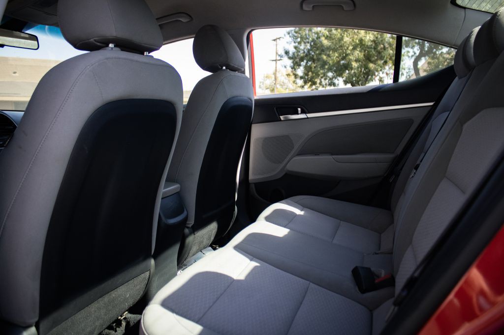 2020 Hyundai Elantra Image 9
