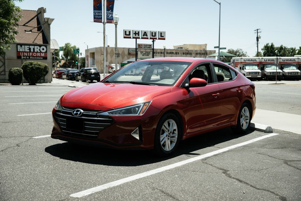 2020 Hyundai Elantra Image 4