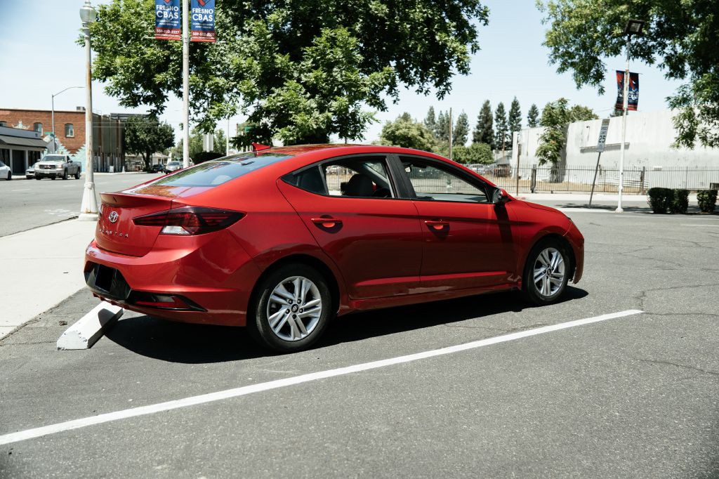 2020 Hyundai Elantra Image 10