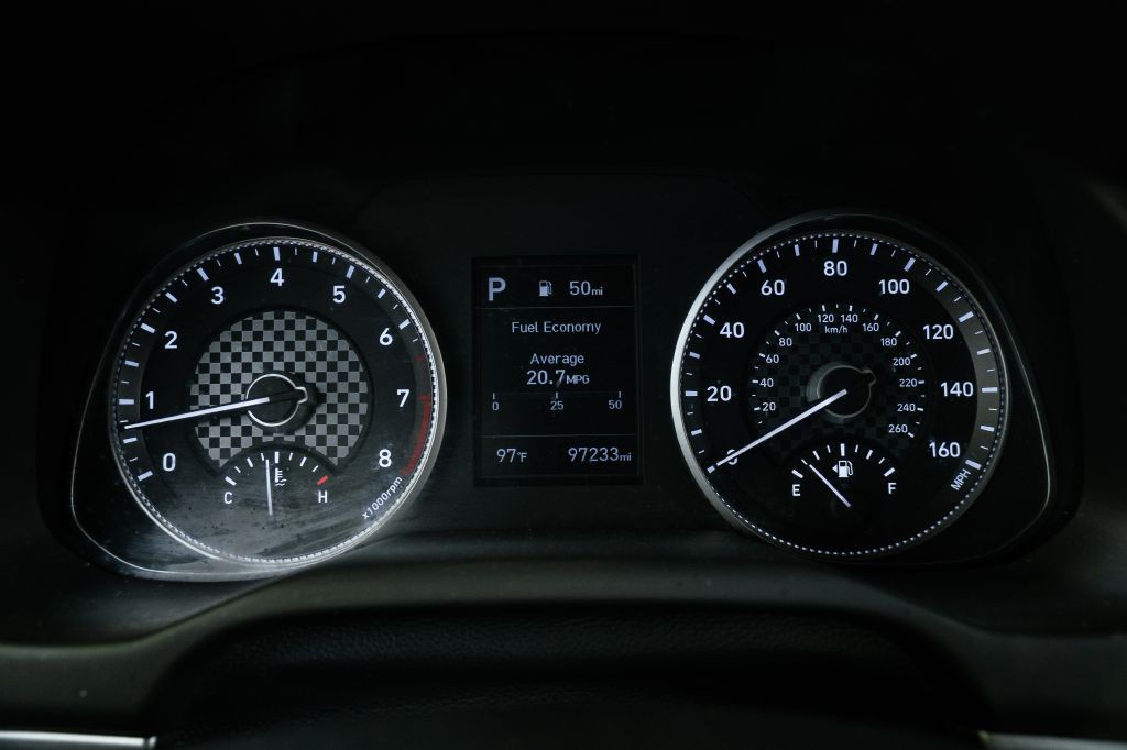 2020 Hyundai Elantra Image 25