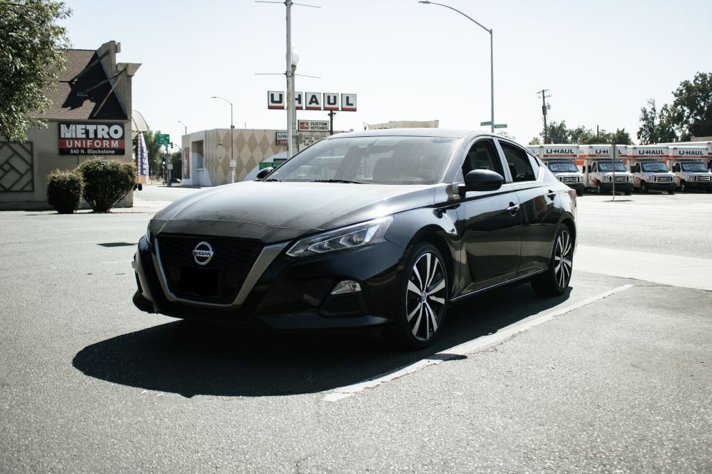 2019 Nissan Altima Image 3