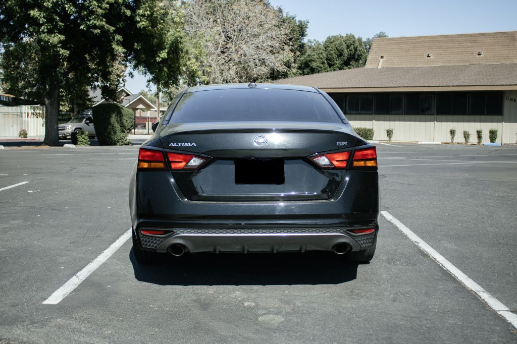 2019 Nissan Altima Image 5
