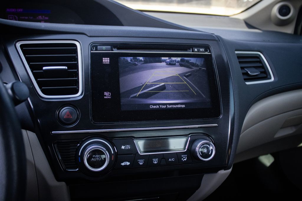 2015 Honda Civic Image 15