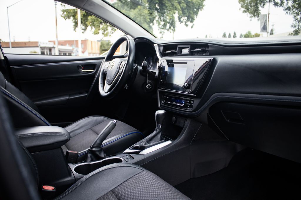 2019 Toyota Corolla Image 11