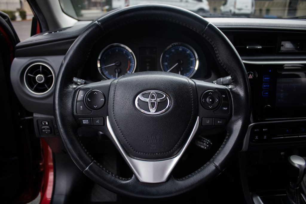 2019 Toyota Corolla Image 12