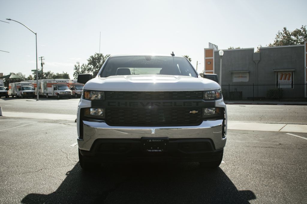 2019 Chevrolet Silverado 1500 Image 3