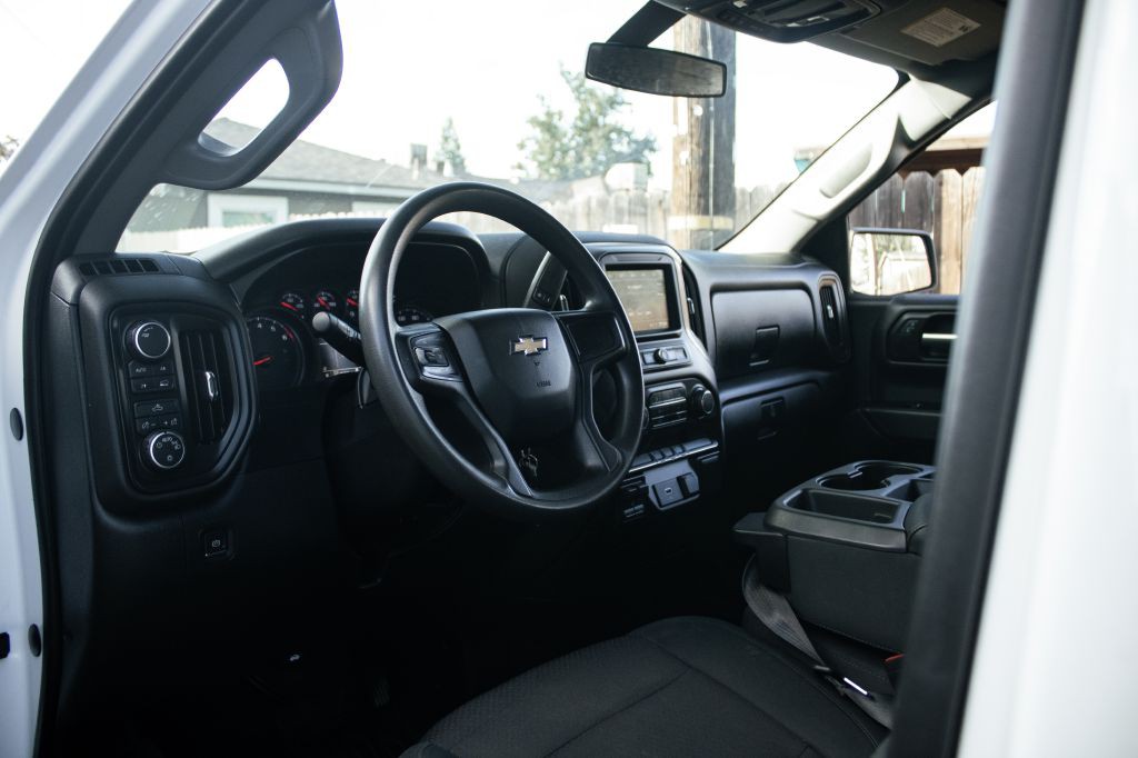 2019 Chevrolet Silverado 1500 Image 12