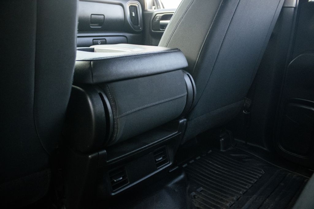 2019 Chevrolet Silverado 1500 Image 18