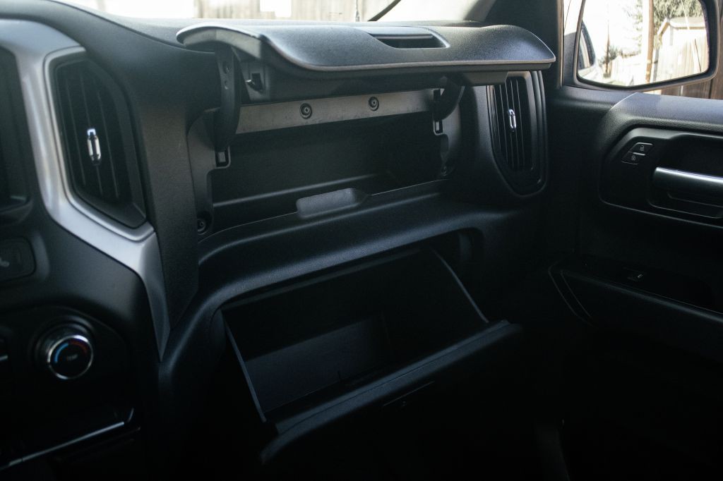 2019 Chevrolet Silverado 1500 Image 40