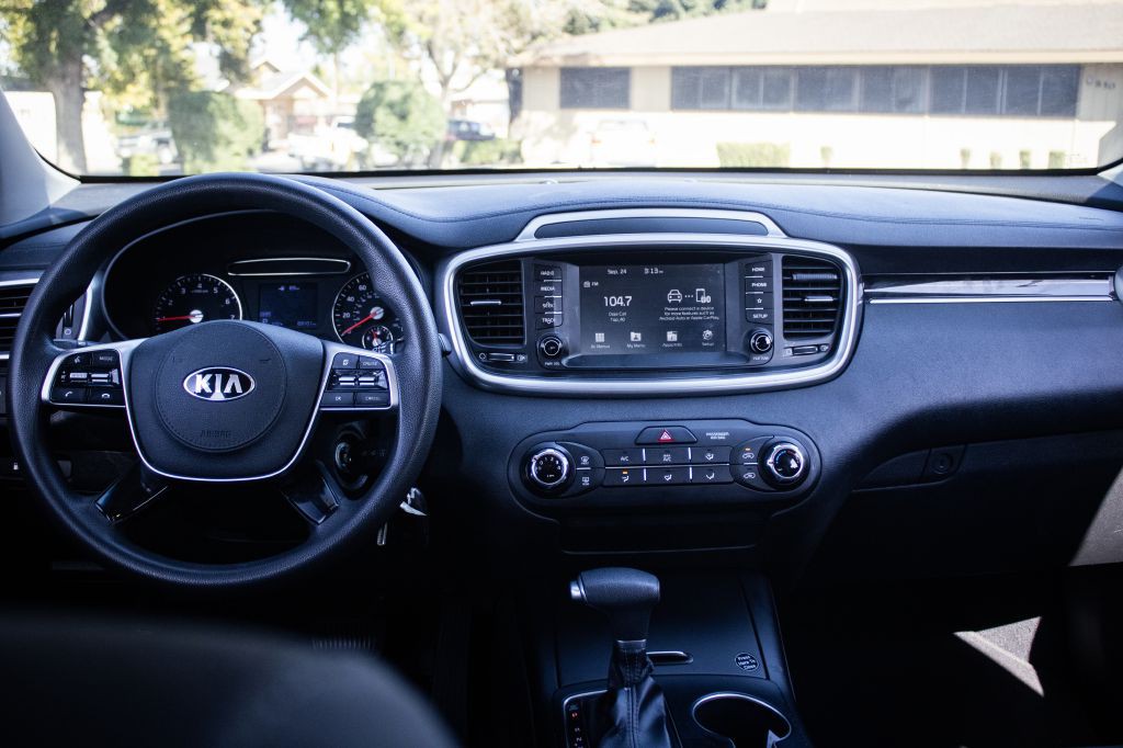 2020 Kia Sorento Image 8