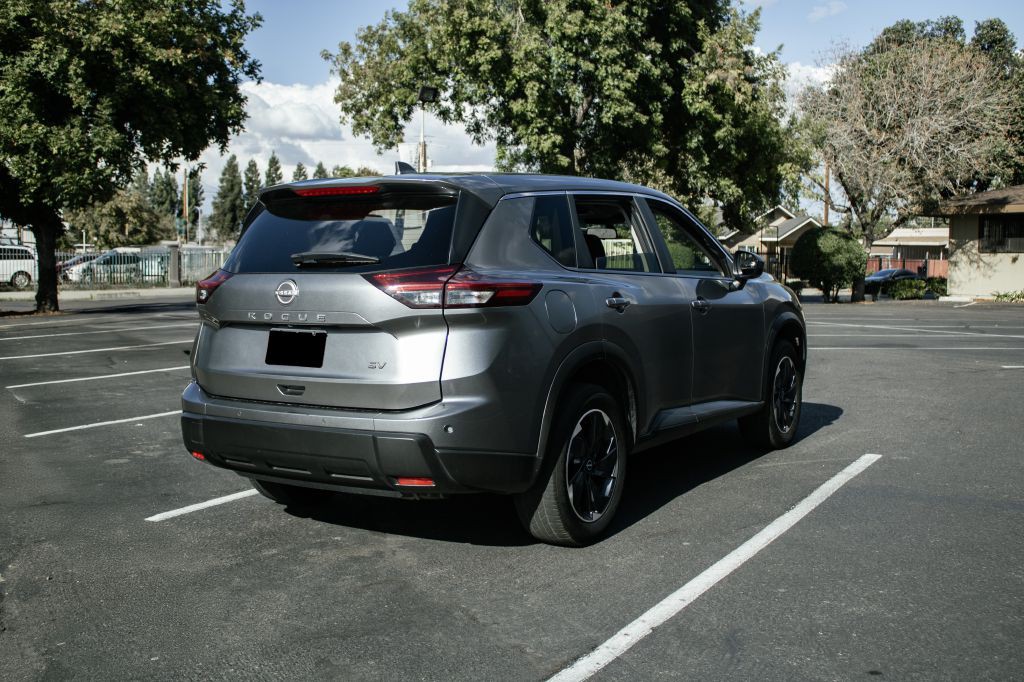 2024 Nissan Rogue Image 6