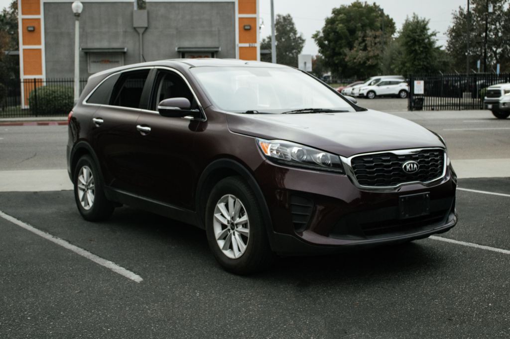 2019 Kia Sorento Image 2