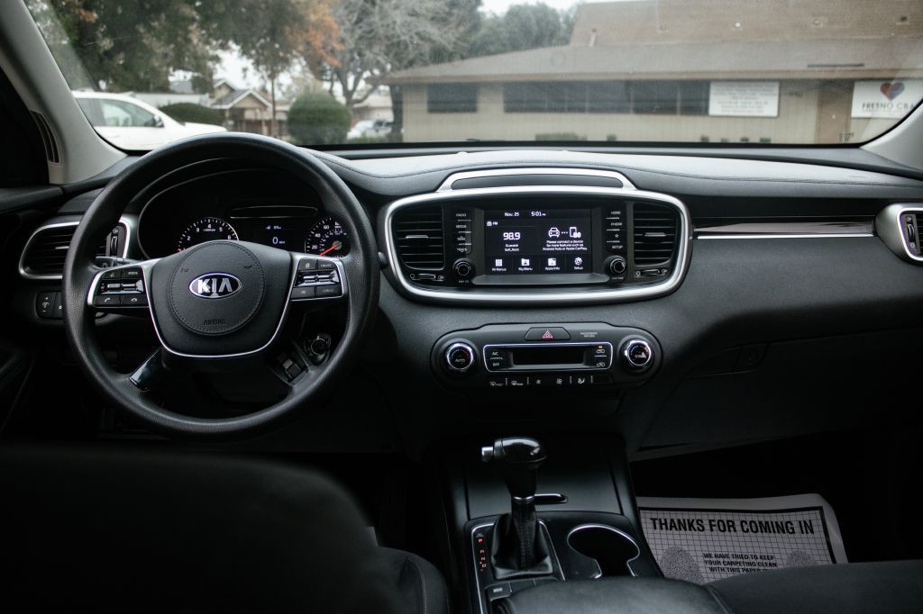 2019 Kia Sorento Image 26