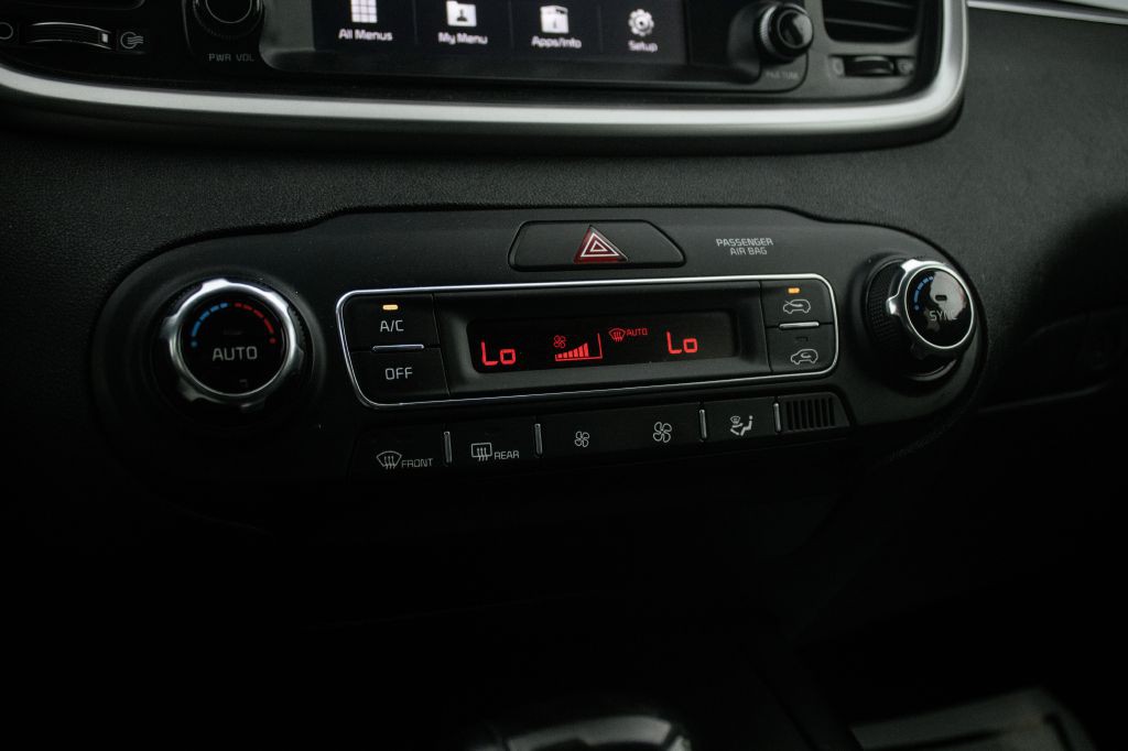 2019 Kia Sorento Image 54