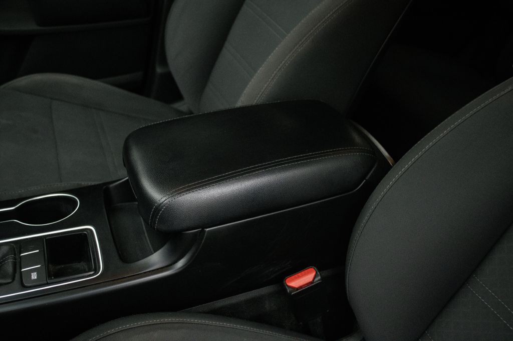 2019 Kia Sorento Image 60