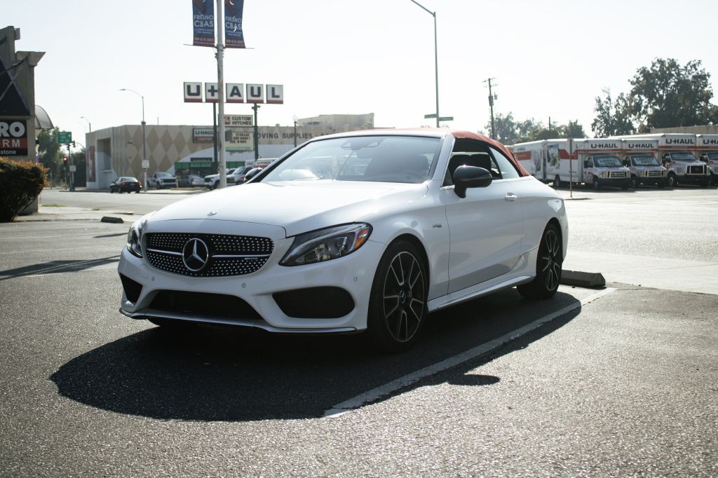 2017 Mercedes-Benz C-Class Image 4