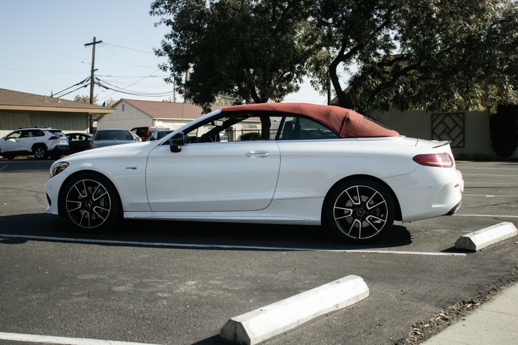 2017 Mercedes-Benz C-Class Image 6