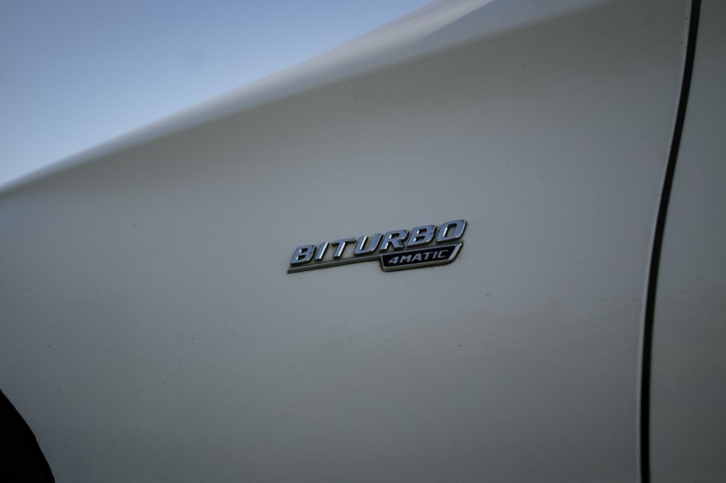 2017 Mercedes-Benz C-Class Image 14