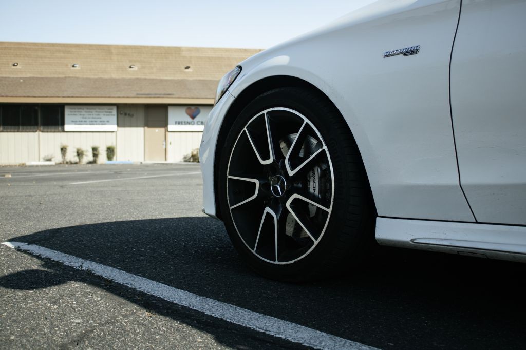 2017 Mercedes-Benz C-Class Image 15