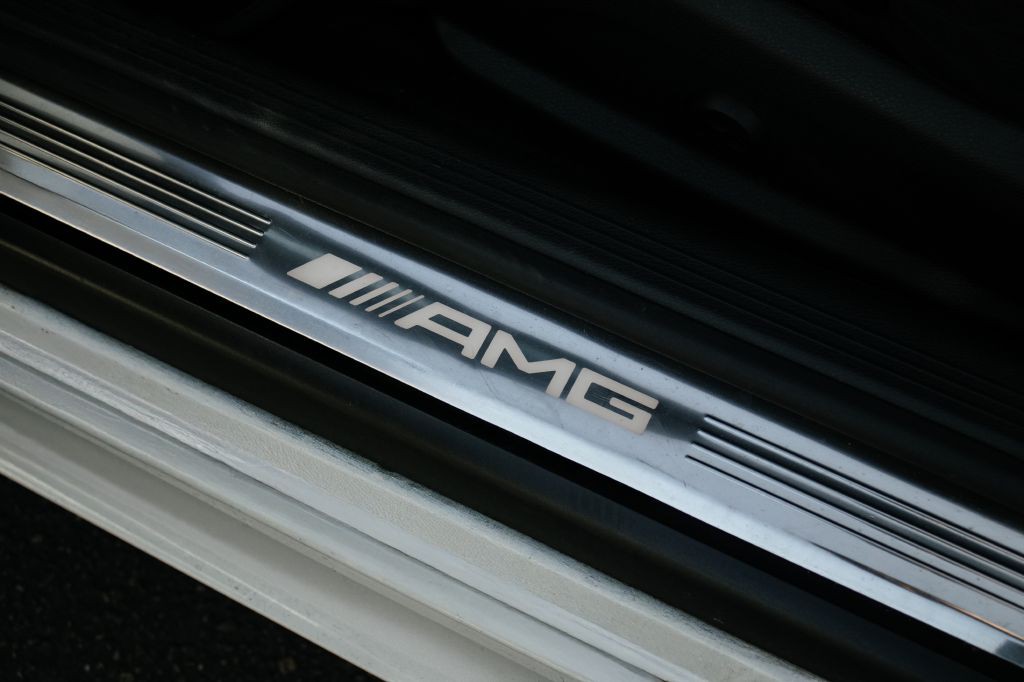 2017 Mercedes-Benz C-Class Image 19