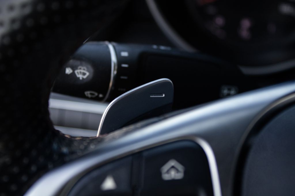 2017 Mercedes-Benz C-Class Image 28