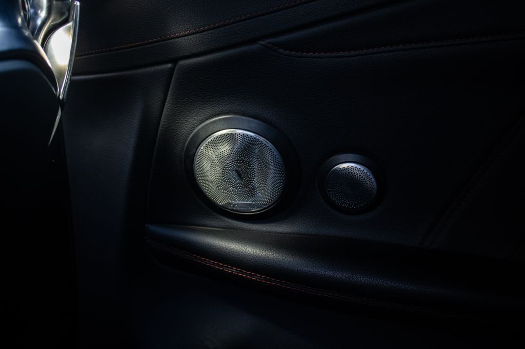 2017 Mercedes-Benz C-Class Image 39