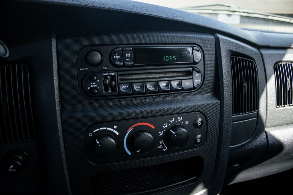 2003 Dodge Ram 1500 Image 23