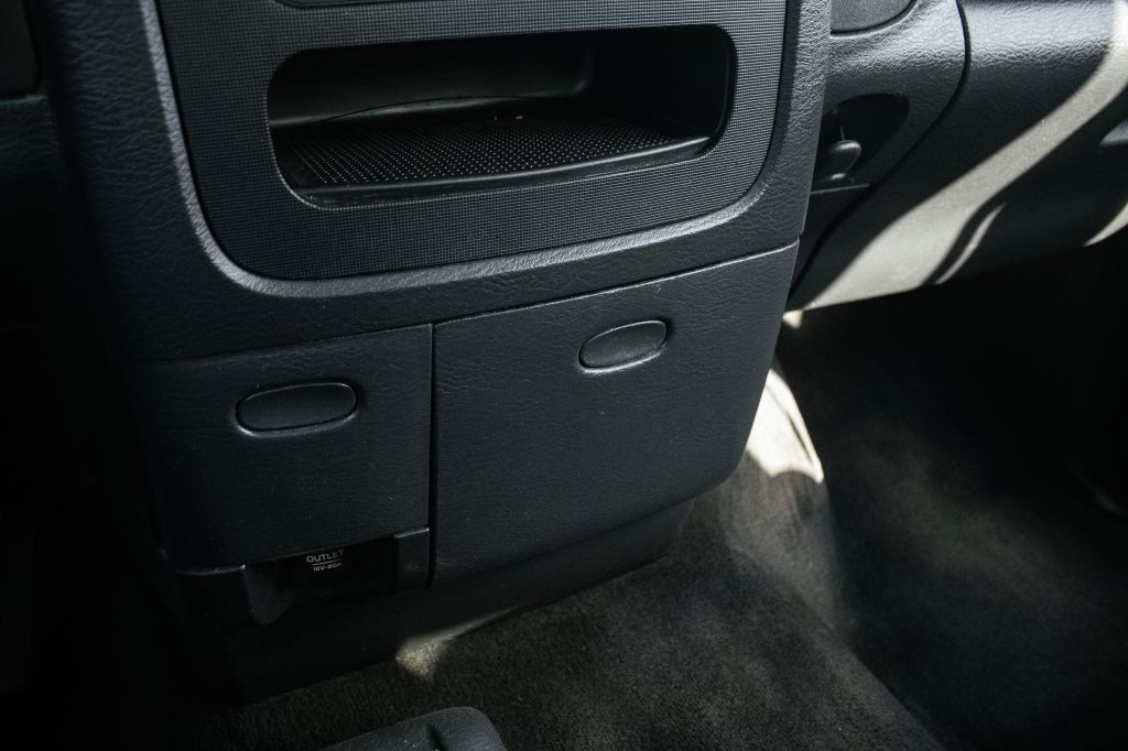 2003 Dodge Ram 1500 Image 56