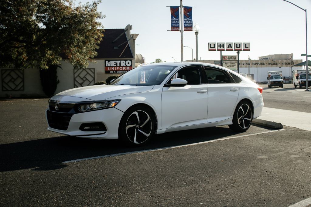 2018 Honda Accord Image 4