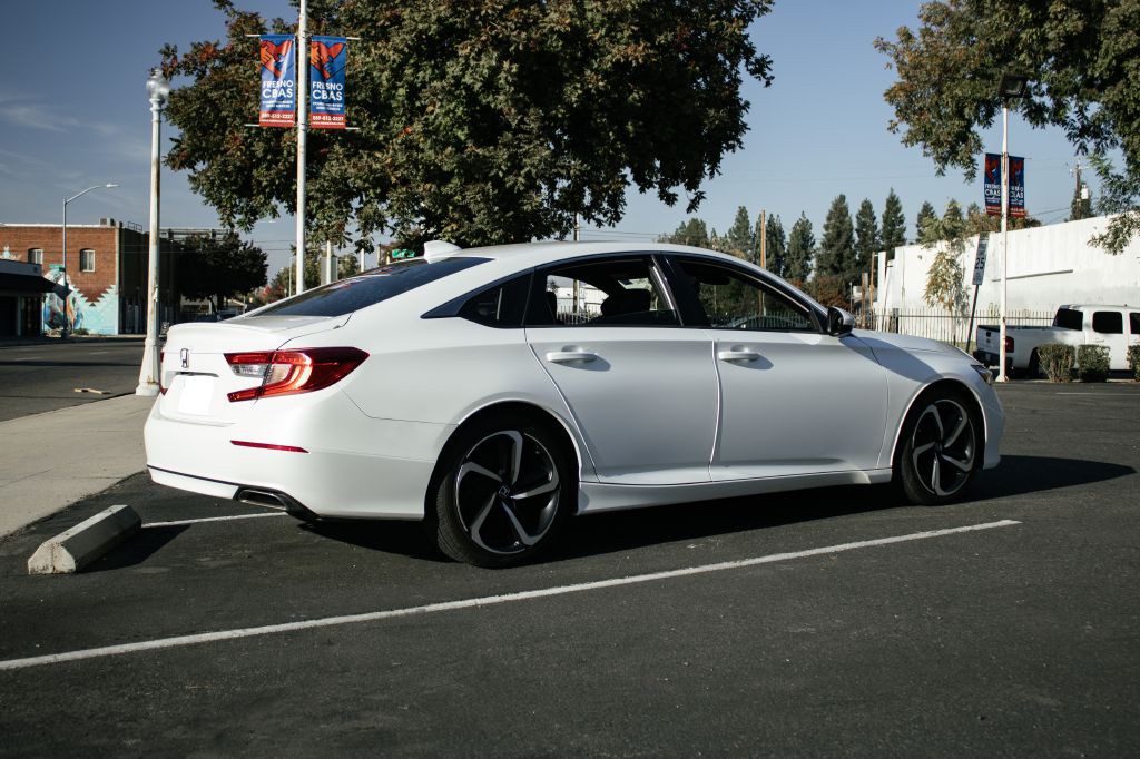 2018 Honda Accord Image 10