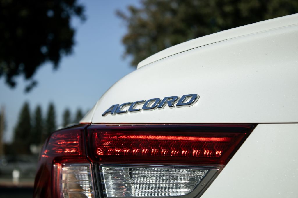 2018 Honda Accord Image 14