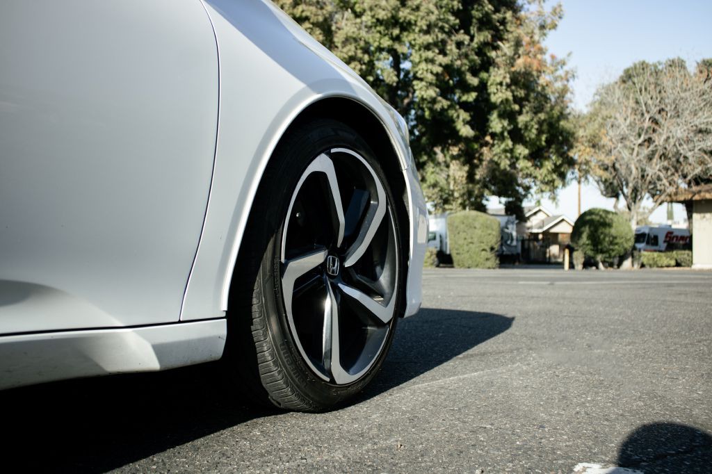 2018 Honda Accord Image 16