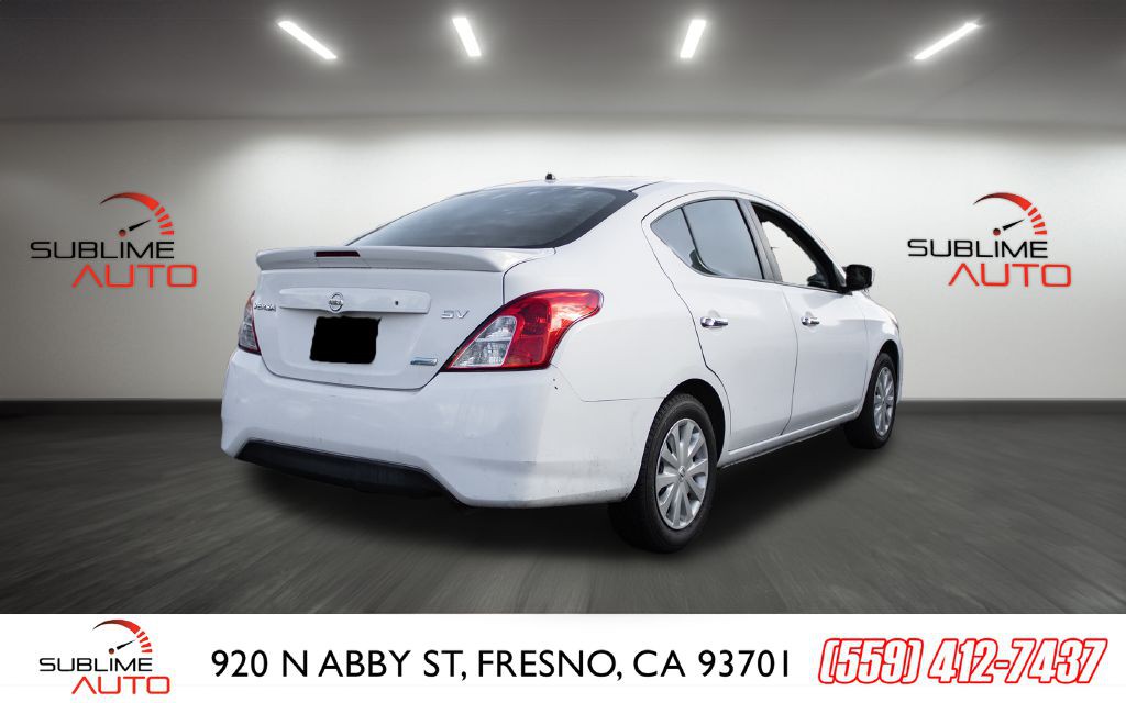 2016 Nissan Versa Image 6