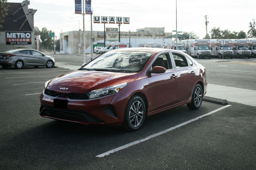 2023 Kia Forte Image 4