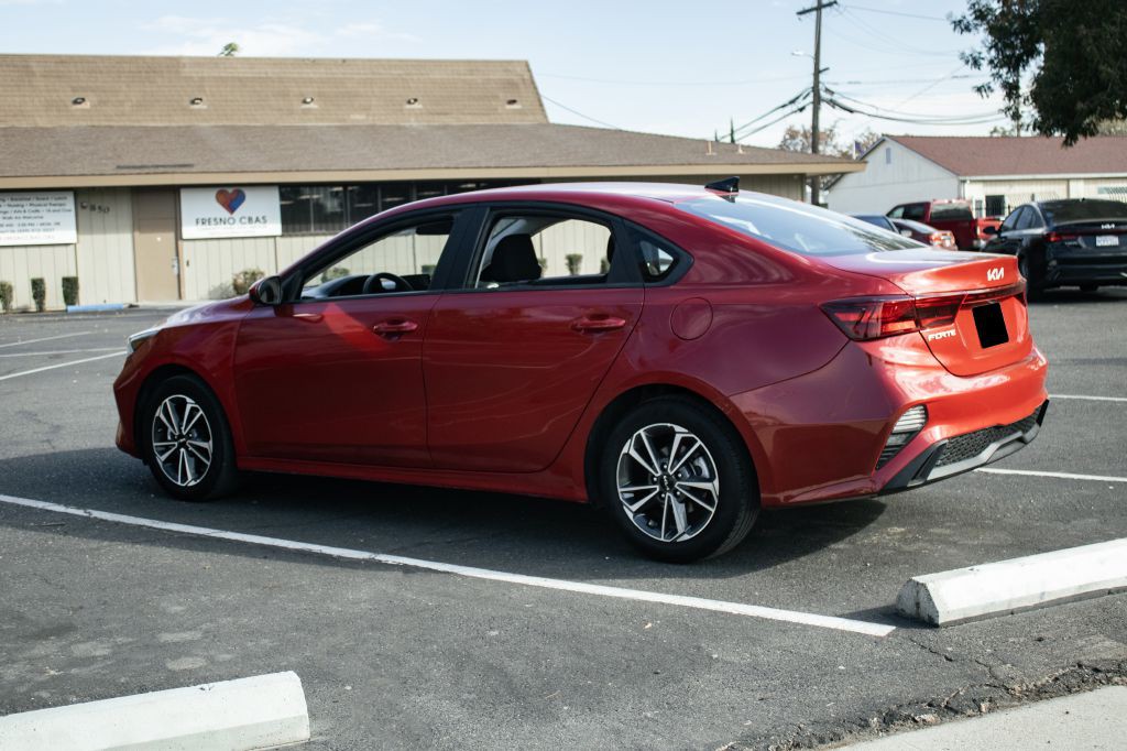 2023 Kia Forte Image 8