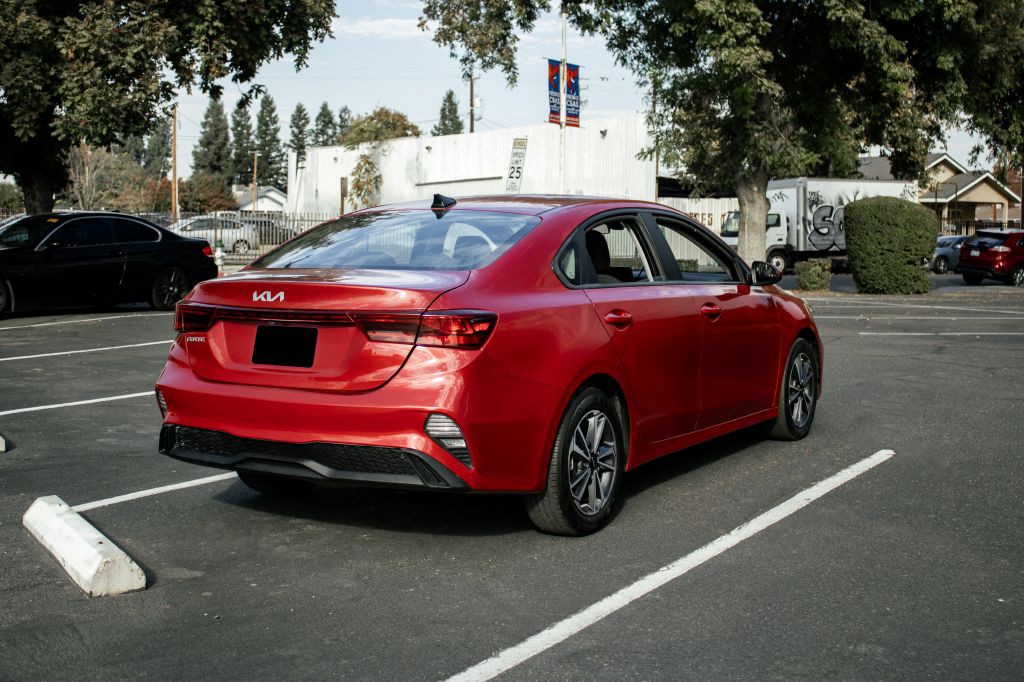 2023 Kia Forte Image 11