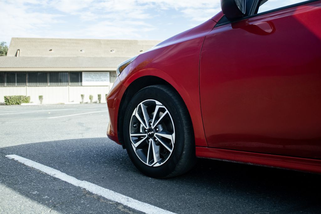 2023 Kia Forte Image 17