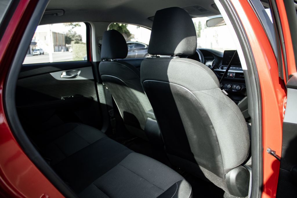 2023 Kia Forte Image 27