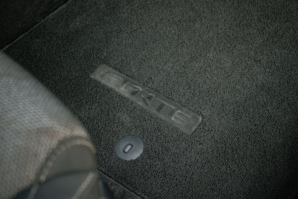 2023 Kia Forte Image 31