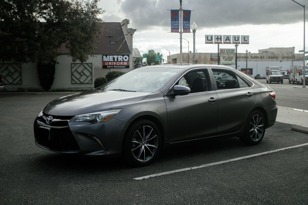 2015 Toyota Camry Image 5