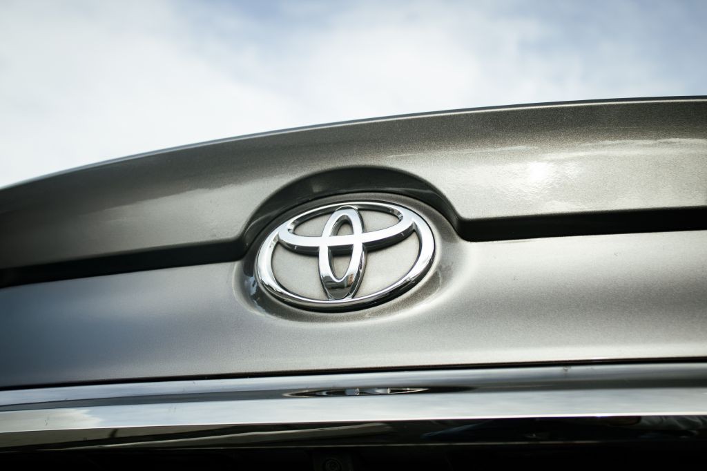 2015 Toyota Camry Image 18