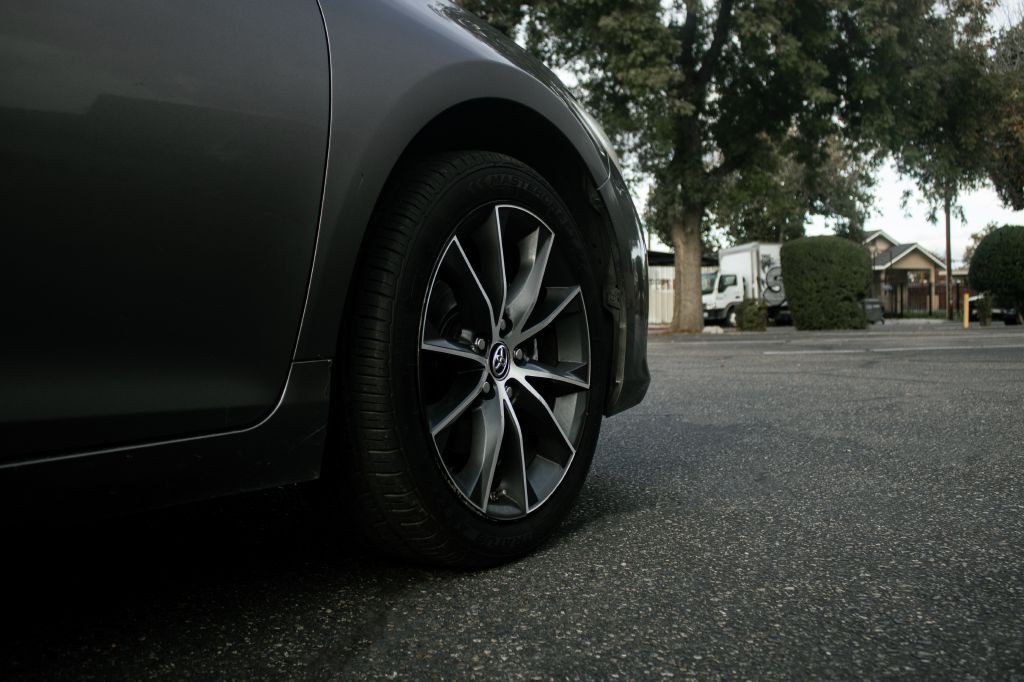 2015 Toyota Camry Image 20