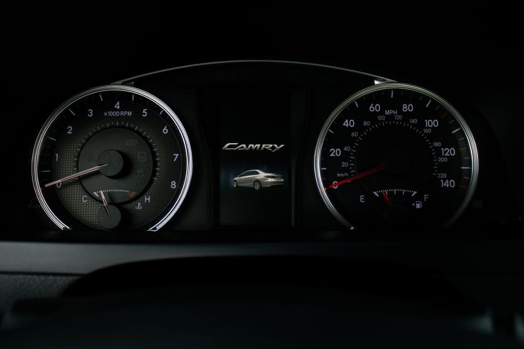 2015 Toyota Camry Image 22