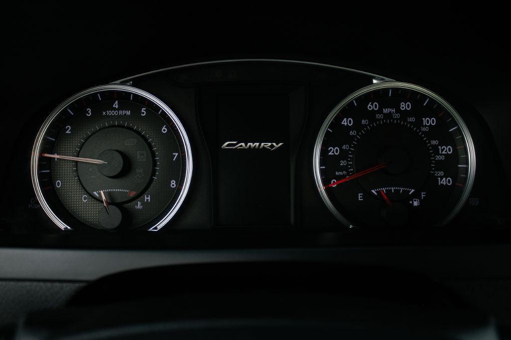 2015 Toyota Camry Image 23