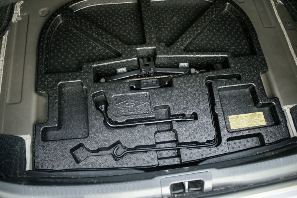 2015 Toyota Camry Image 32