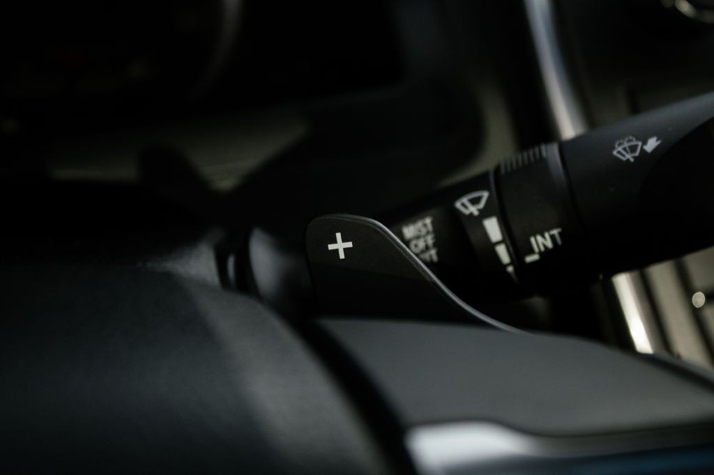 2015 Toyota Camry Image 43