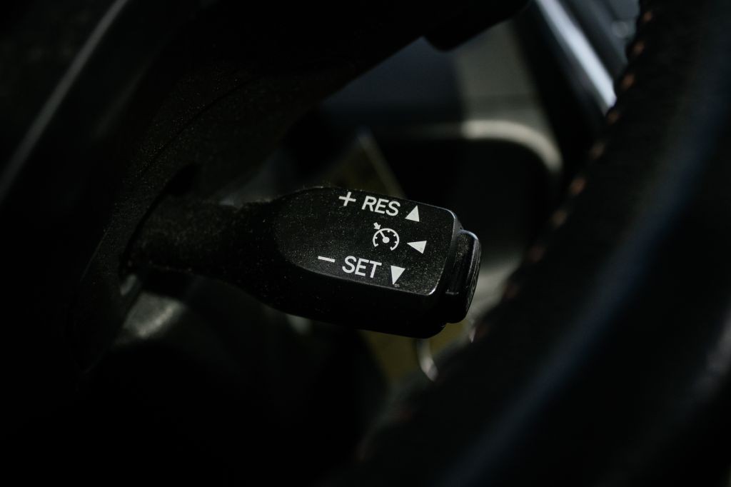 2015 Toyota Camry Image 47