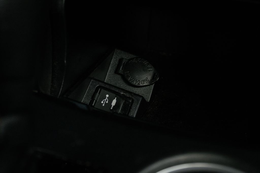 2015 Toyota Camry Image 64