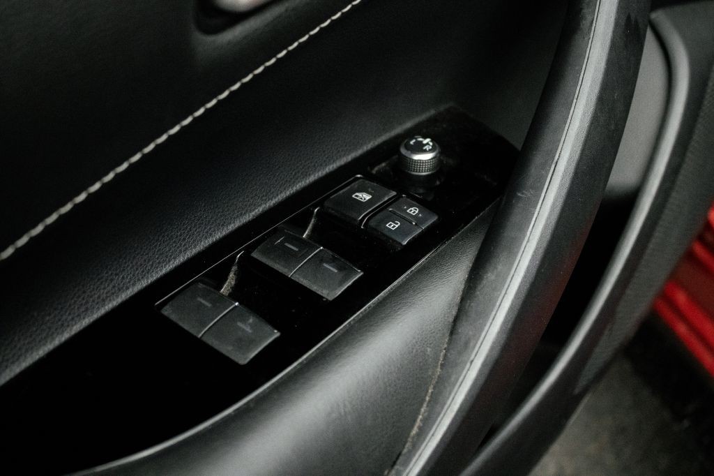 2021 Toyota Corolla Image 43