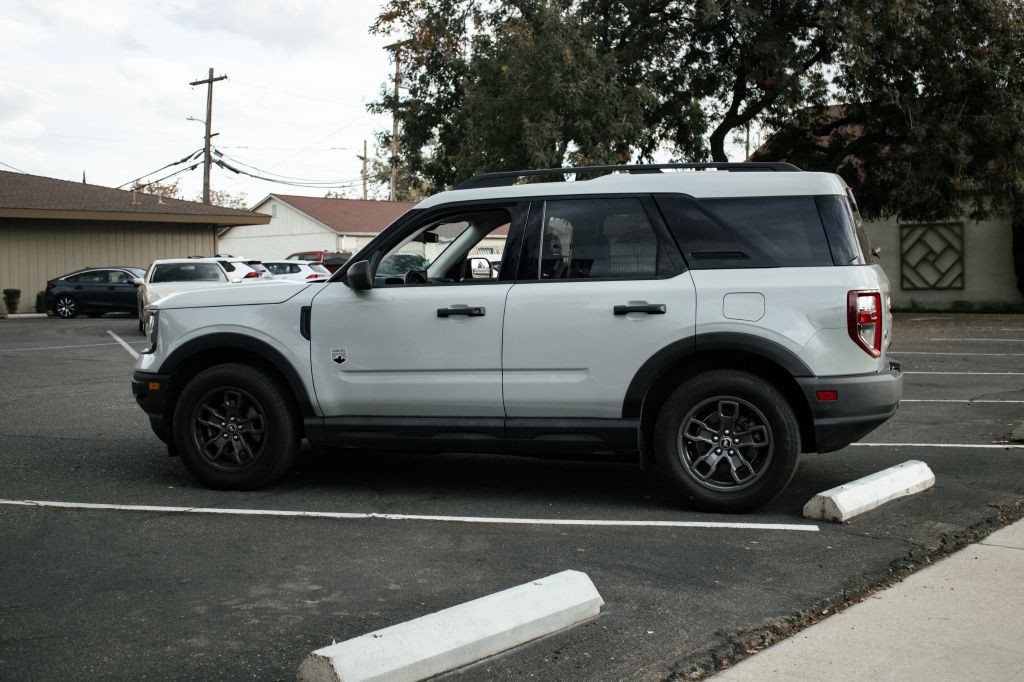 2021 Ford Bronco Image 8
